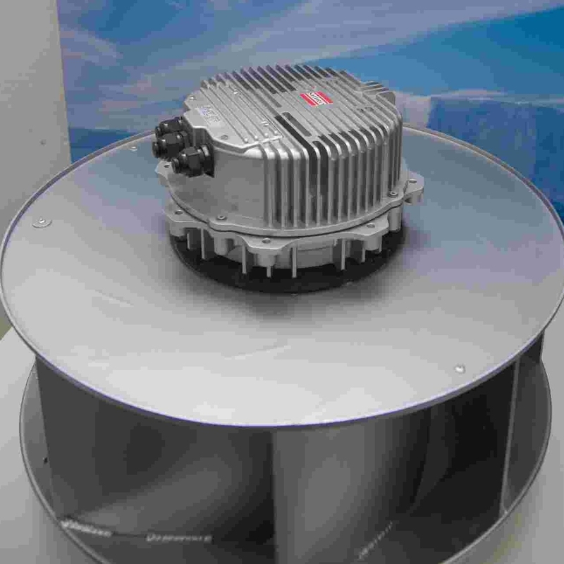 Berat 1,6kg pisau 225mm EC centrifugal kipas angin pendingin rotor eksternal kipas angin
